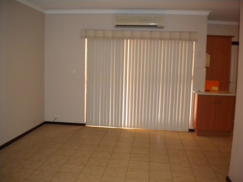 30 Hanlon Street, Hamilton Hill WA 6163