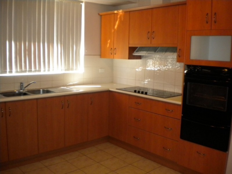 30 Hanlon Street, Hamilton Hill WA 6163