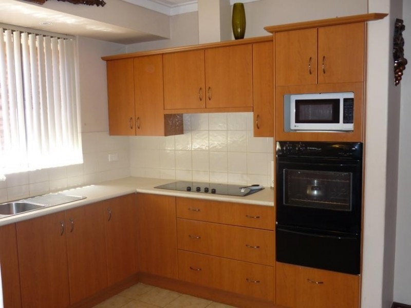 30 Hanlon Street, Hamilton Hill WA 6163