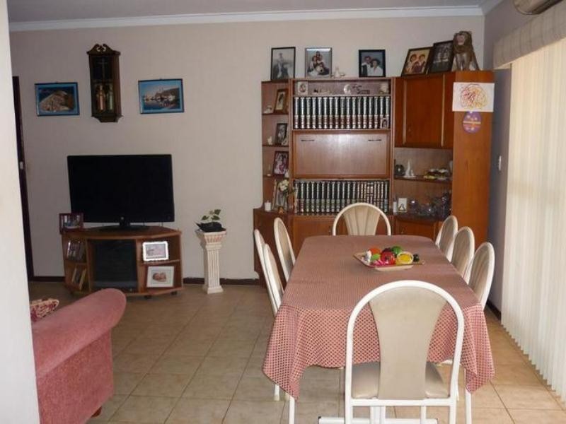 30 Hanlon Street, Hamilton Hill WA 6163