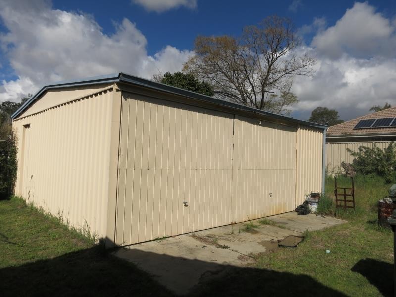 2 Carey Street, Willagee WA 6156