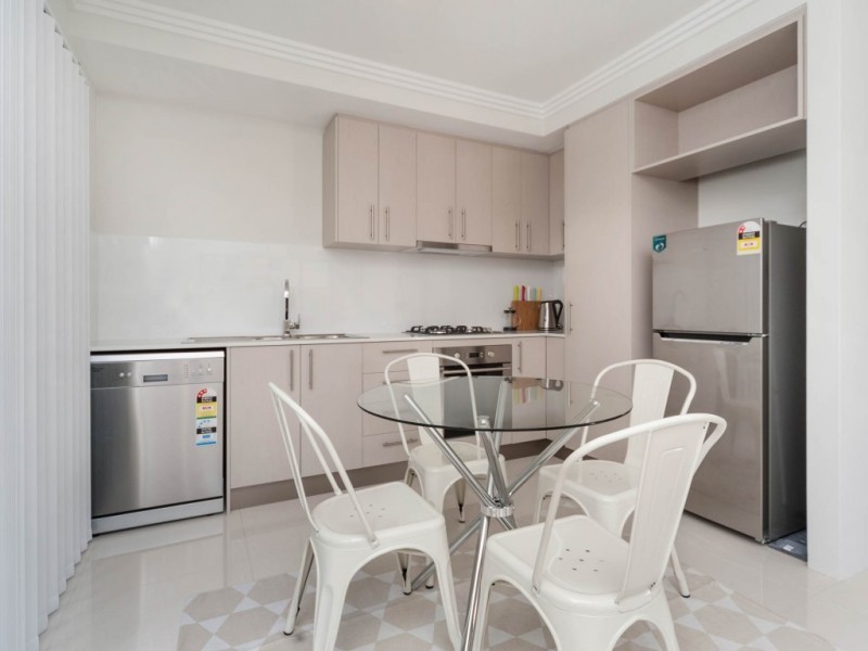 #2/8 NEMAGOLD GR, Coogee WA 6166