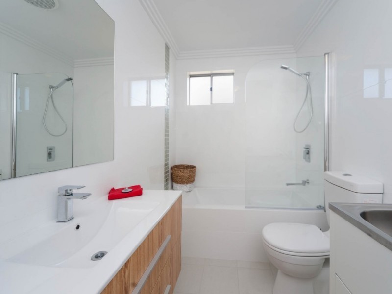 #2/8 NEMAGOLD GR, Coogee WA 6166