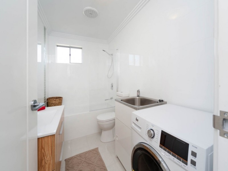 #2/8 NEMAGOLD GR, Coogee WA 6166