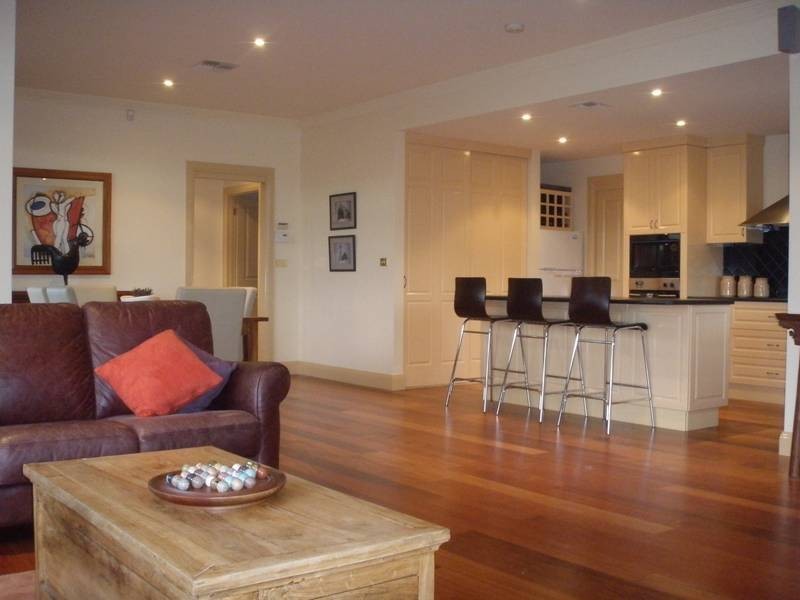 4 Malunnah Close, Devonport TAS 7310