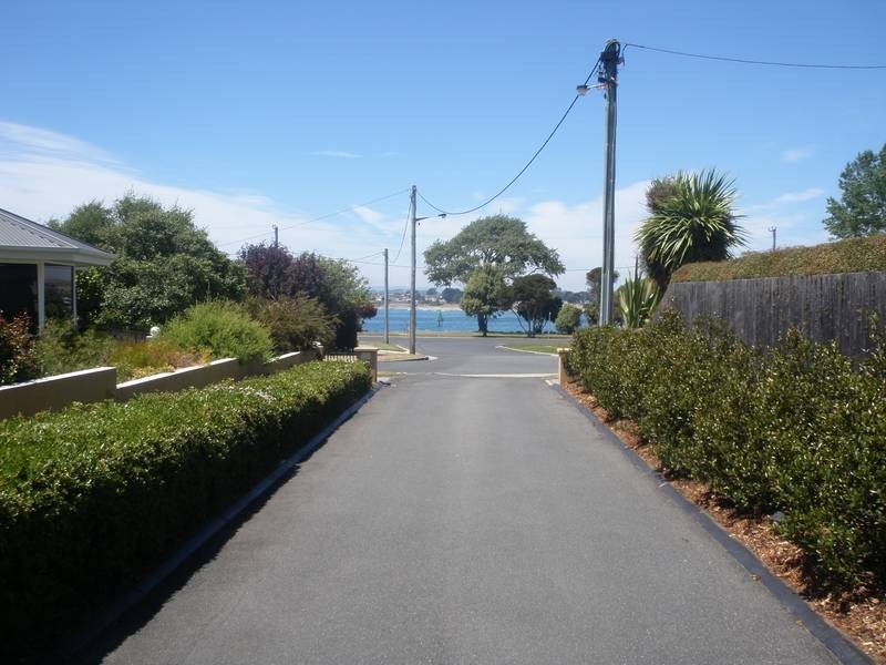 4 Malunnah Close, Devonport TAS 7310