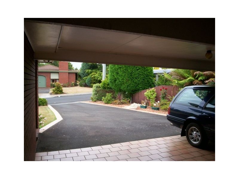 11 Watford Close, Devonport TAS 7310