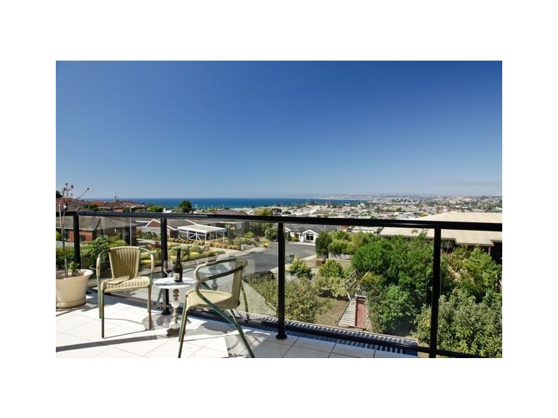 111 Percy Street, Devonport TAS 7310
