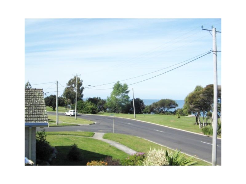 40 Victoria Parade, Devonport TAS 7310