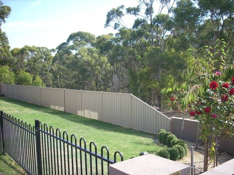 215 Parker Street, Devonport TAS 7310