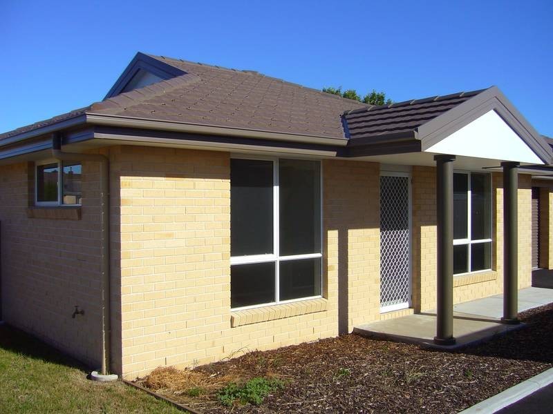 1/20 Madden Crescent, Devonport TAS 7310