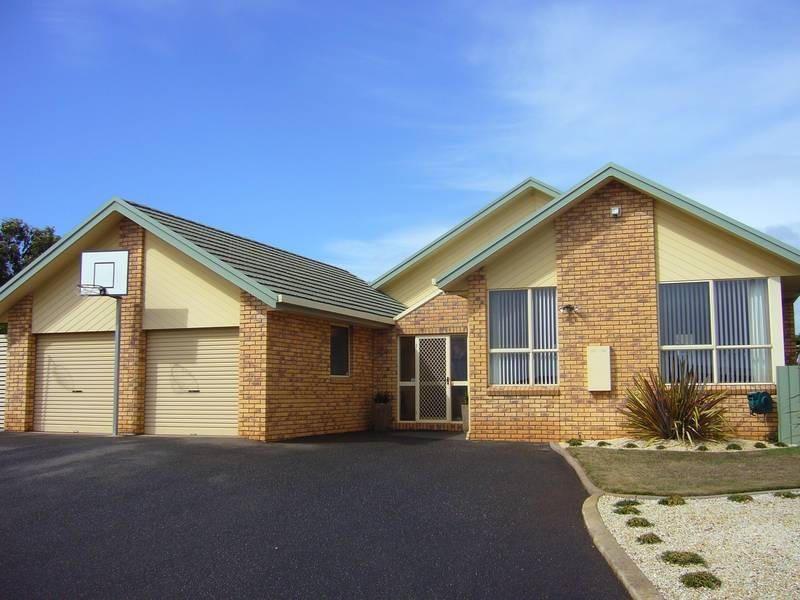 19 Skyline Drive, Ambleside TAS 7310