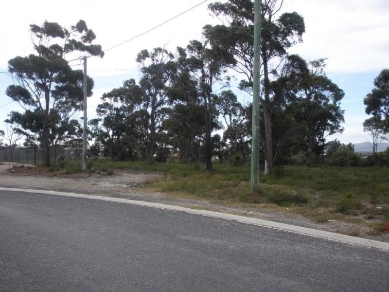 4 Burgess Way, Shearwater TAS 7307