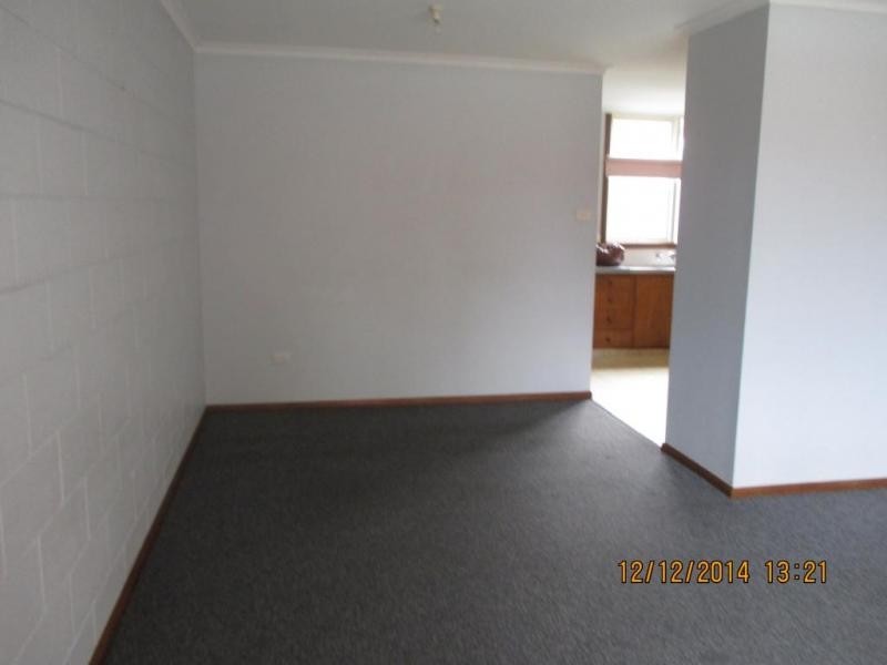 2/32 Victoria Parade, Devonport TAS 7310