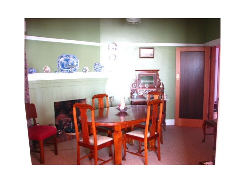 15 Hilltop Avenue, Devonport TAS 7310