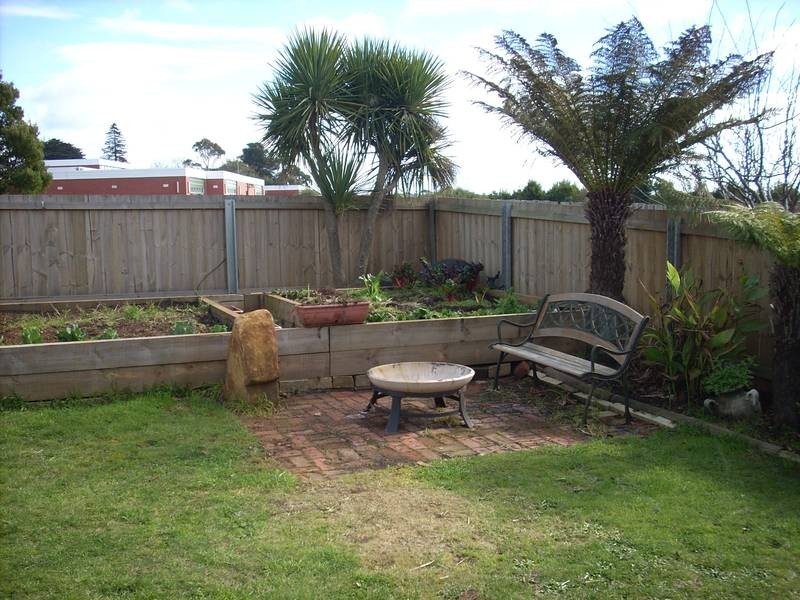 12 Nyora Court, Devonport TAS 7310