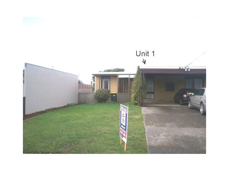 1/1 Cambridge Court, Devonport TAS 7310