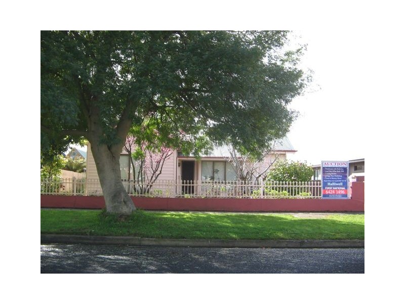 20 George Street, Devonport TAS 7310