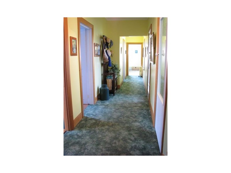 104 Stewart Street, Devonport TAS 7310