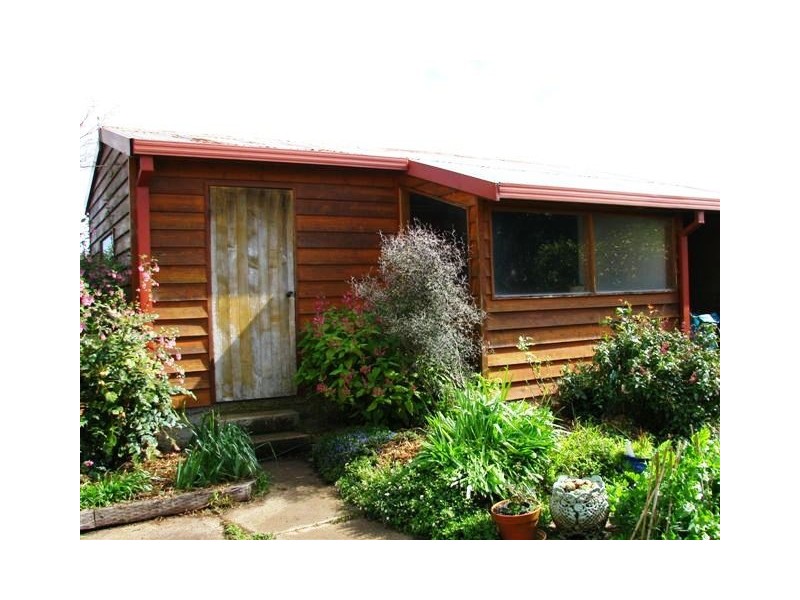 104 Stewart Street, Devonport TAS 7310
