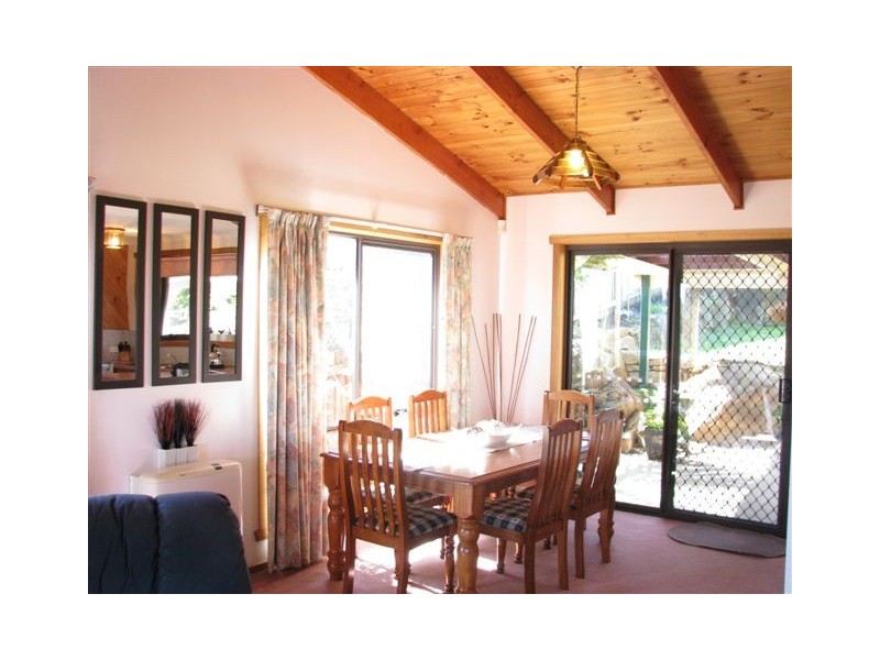 8 Georgiana Street, Devonport TAS 7310