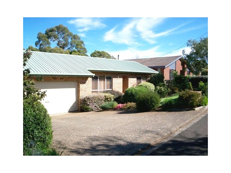 18 Wiena Crescent, Devonport TAS 7310