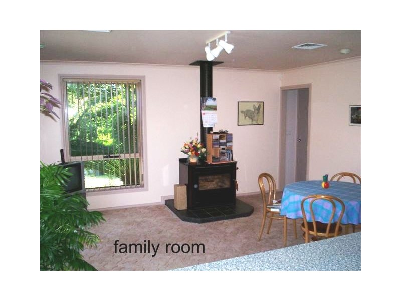 18 Wiena Crescent, Devonport TAS 7310