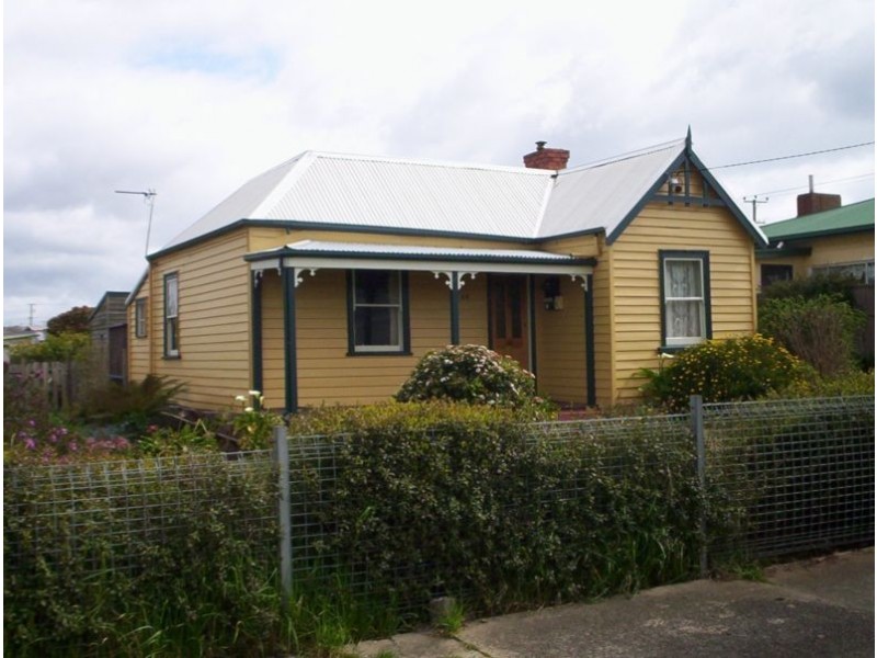 64 Hiller Street, Devonport TAS 7310