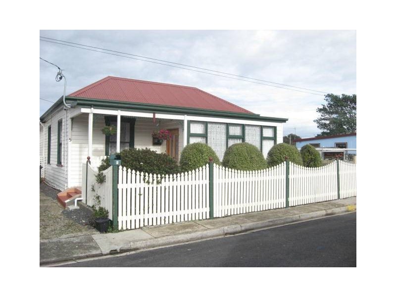 5 Arthur Street, Devonport TAS 7310
