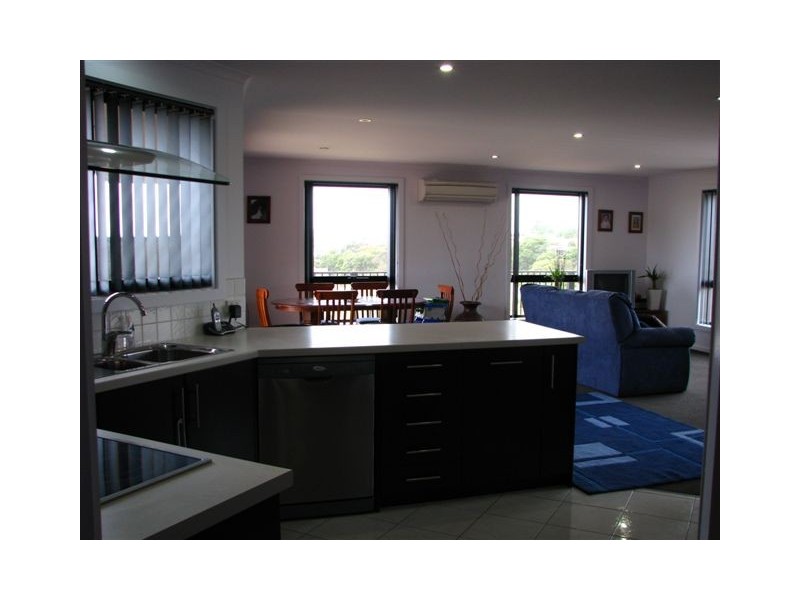 9 Dana Drive, Devonport TAS 7310