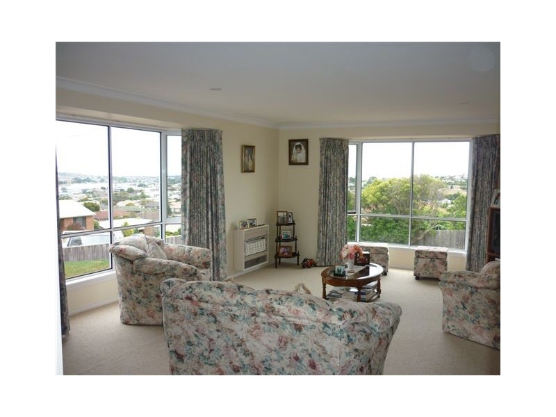 2 Chelsea Court, East Devonport TAS 7310