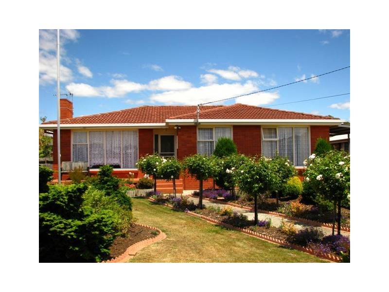 10 Wirreecoo Avenue, Devonport TAS 7310