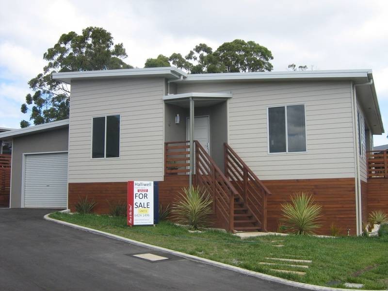 6/9 GATENBY DRIVE, Miandetta TAS 7310