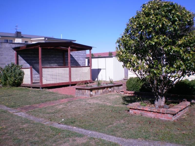 101 James Street, Devonport TAS 7310
