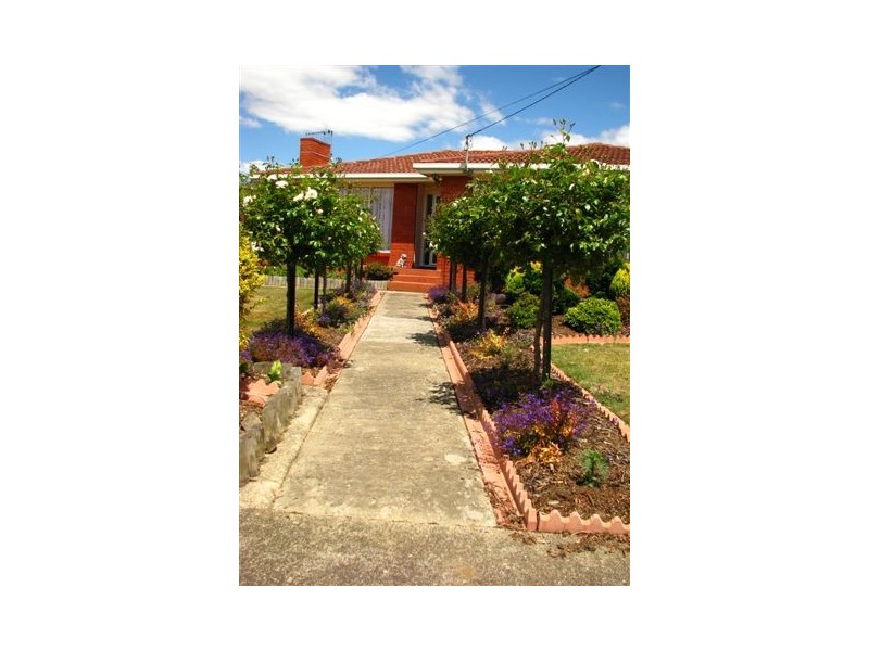 10 Wirreecoo Avenue, Devonport TAS 7310