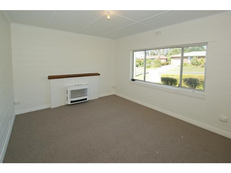 16 Dowbiggin Street, Railton TAS 7305