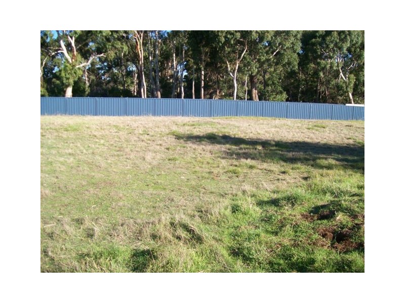 6 Coles Beach Close, Devonport TAS 7310