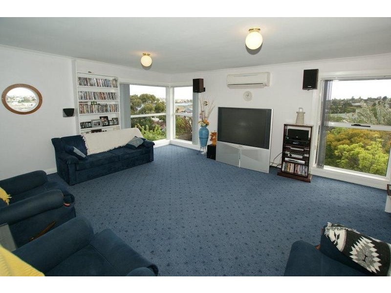 6 Marine Street, East Devonport TAS 7310