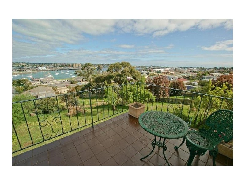 6 Marine Street, East Devonport TAS 7310