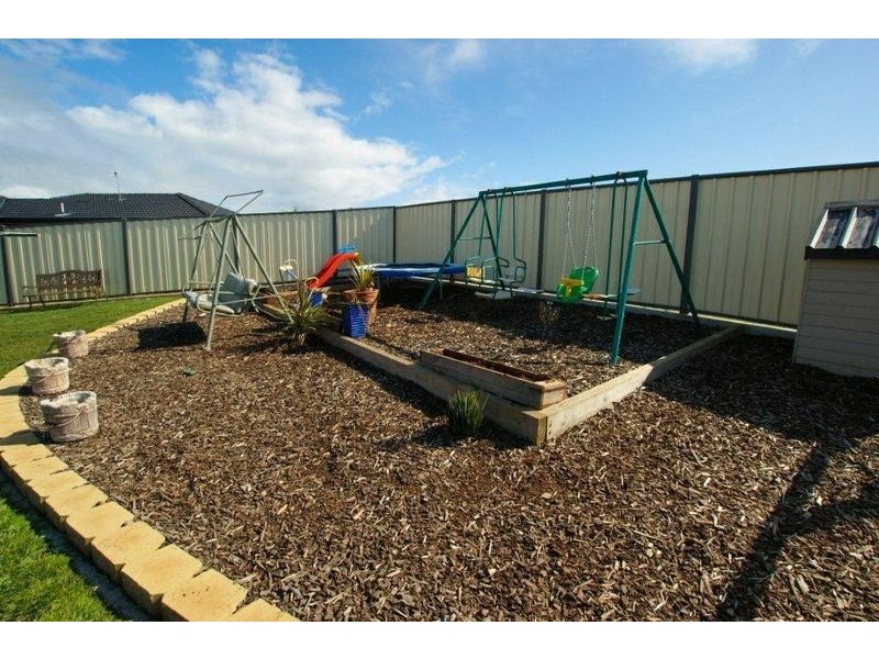 9 Dana Drive, Devonport TAS 7310