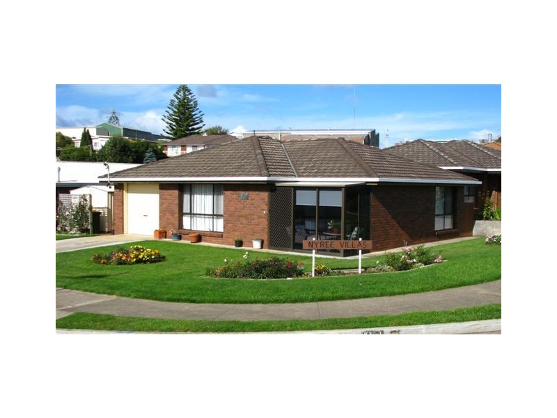 1/207 Steele Street, Devonport TAS 7310