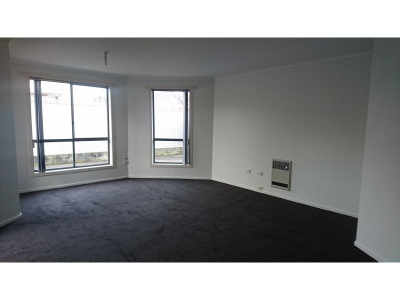 4/71 Stewart Street, Devonport TAS 7310