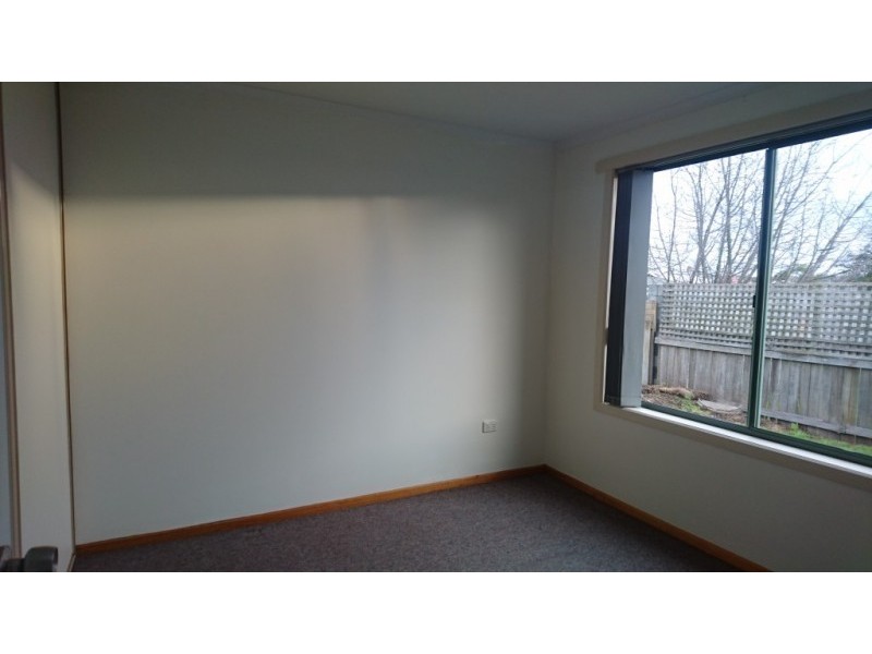 4/71 Stewart Street, Devonport TAS 7310