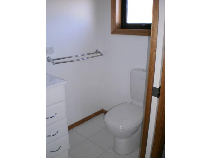 8 Cherry Grove, Latrobe TAS 7307