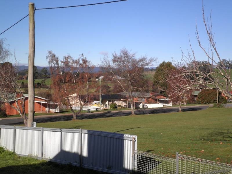 7 Roland Court, Sheffield TAS 7306