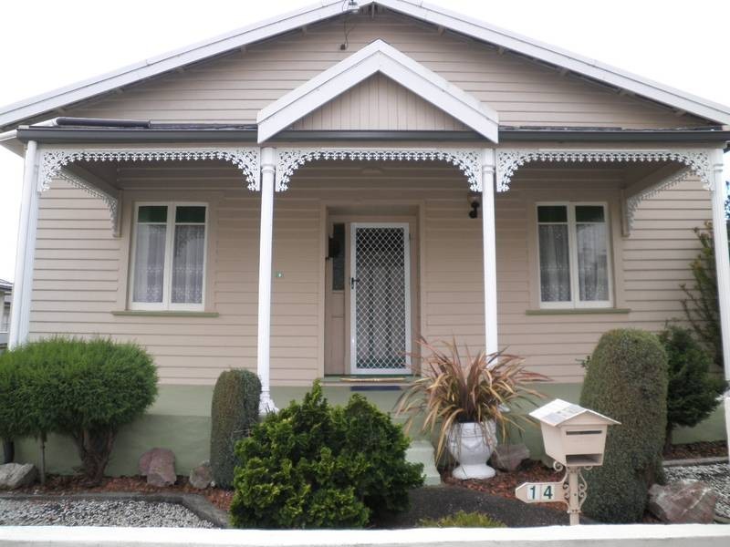 14 Henry Street, Devonport TAS 7310