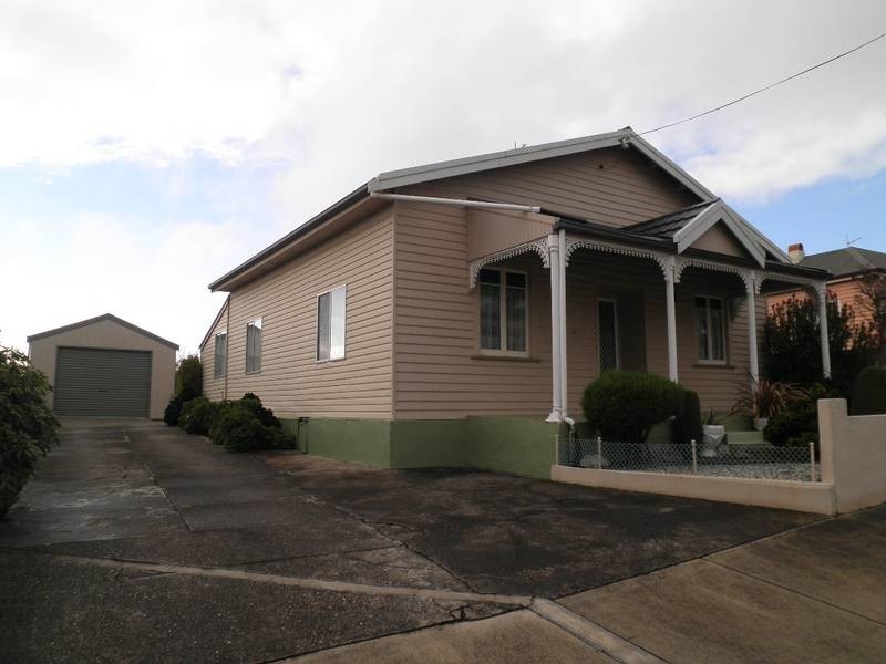 14 Henry Street, Devonport TAS 7310