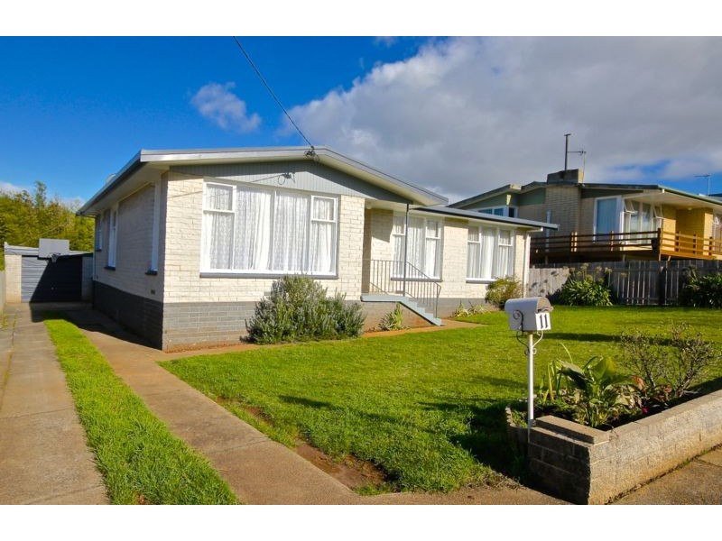 11 McBride Street, Devonport TAS 7310