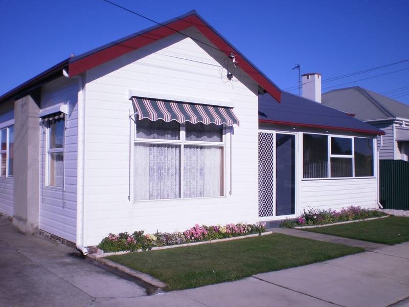 19 Archer Street, Devonport TAS 7310
