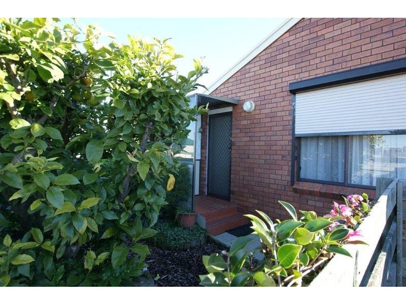 1/49 North Fenton Street, Devonport TAS 7310